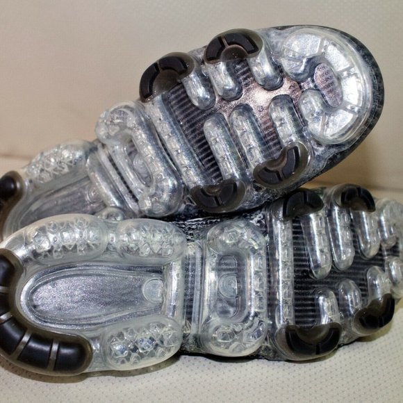 Nike Flyknit Vapormax Men Shoes- OPEN TO OFFERS !! - Picture 5 of 8